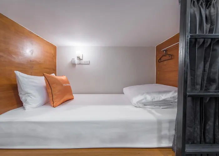 Tiny Taladnoi Hostel