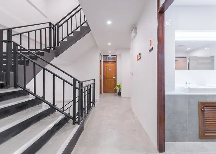 Tiny Taladnoi Hostel